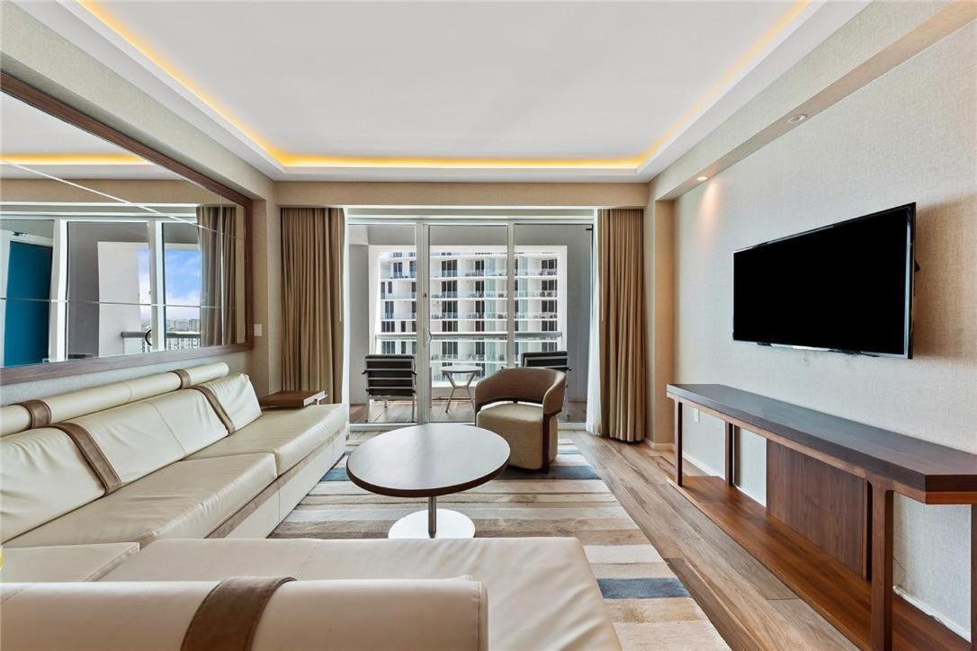 Luxury Suite At Fort Lauderdale Exterior photo